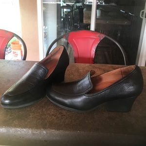 L’amour des Pieds Jokul leather shoe